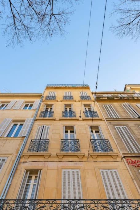 Superbe Appart, Central, Petit Balcon & Vue Place Marseille Extérieur photo