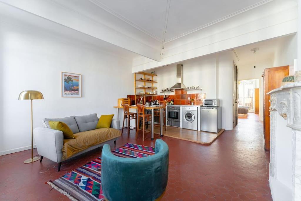 Superbe Appart, Central, Petit Balcon & Vue Place Marseille Extérieur photo