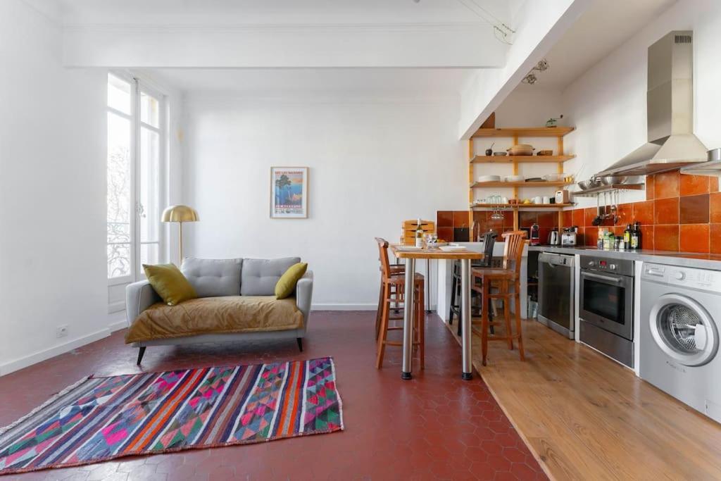 Superbe Appart, Central, Petit Balcon & Vue Place Marseille Extérieur photo