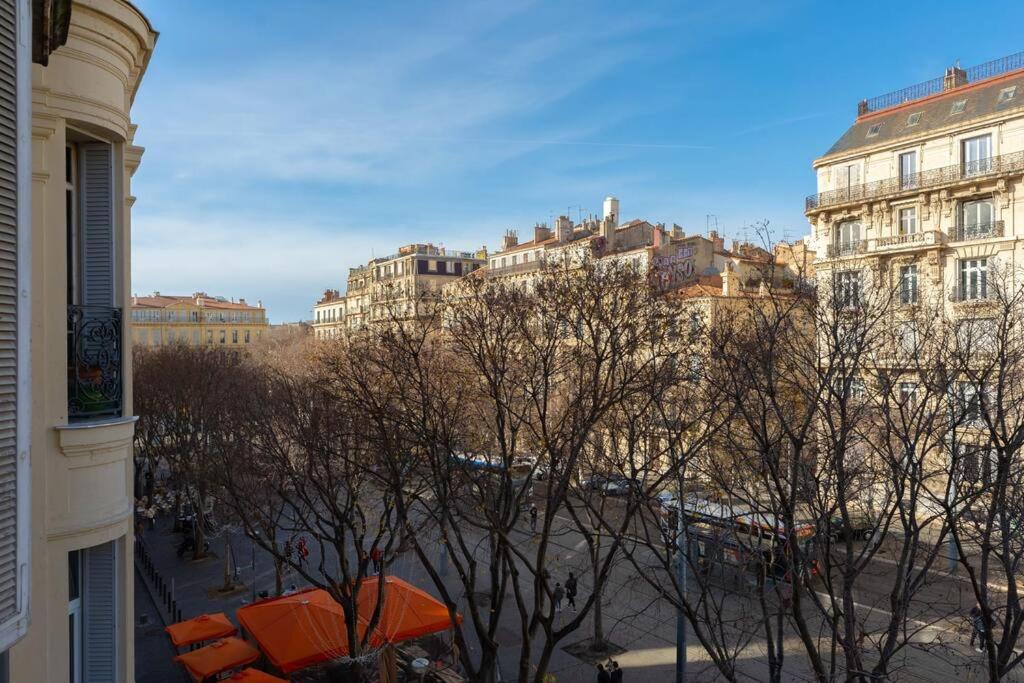 Superbe Appart, Central, Petit Balcon & Vue Place Marseille Extérieur photo
